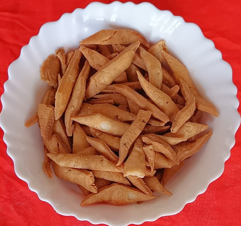 Fresh Namak Para / Nimki – Crispy Festive Snack